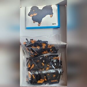 New Larcele Dachshund Building Block Kit 836 Pieces